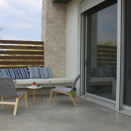 Meli Seaside Villas 크라니 외부 사진