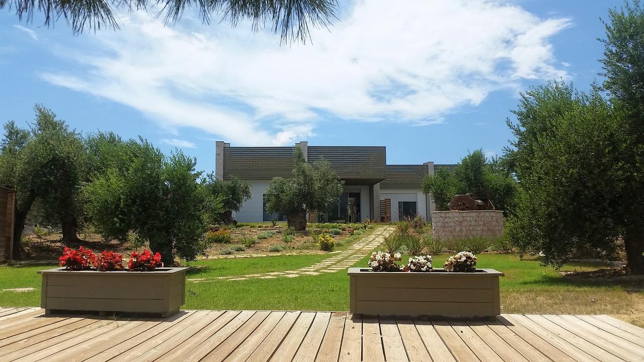 Meli Seaside Villas 크라니 외부 사진